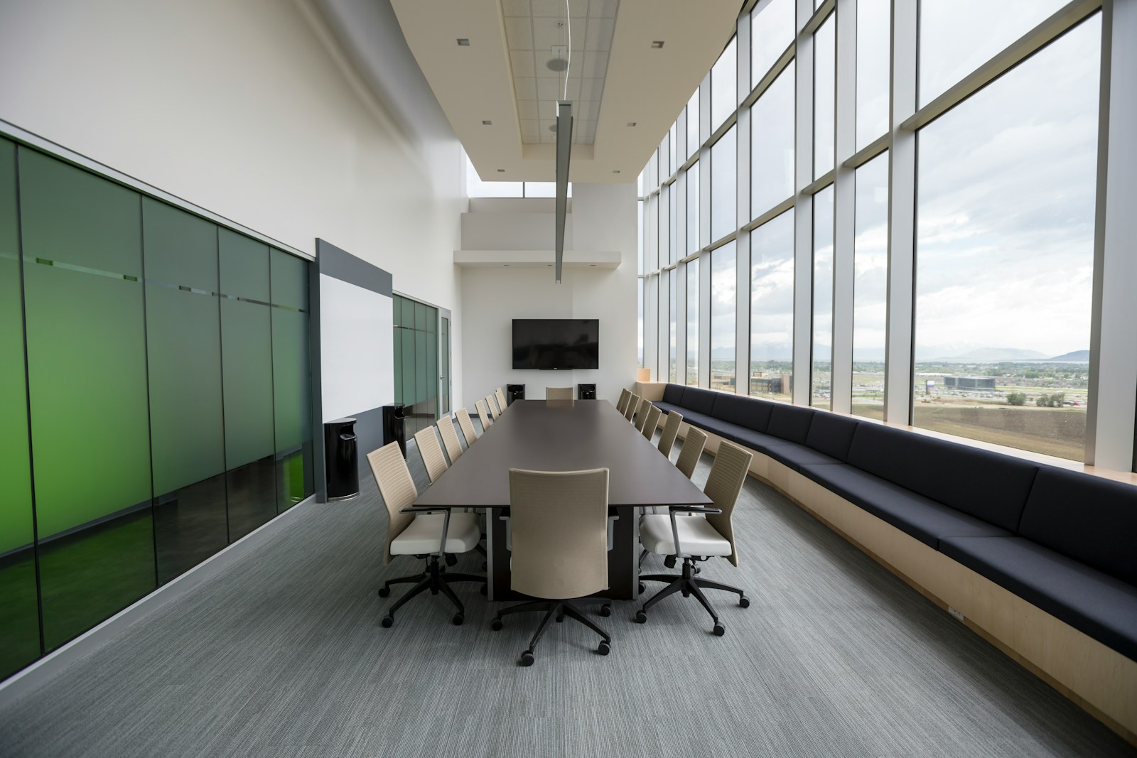 CEO vs Owner: What are the differences?