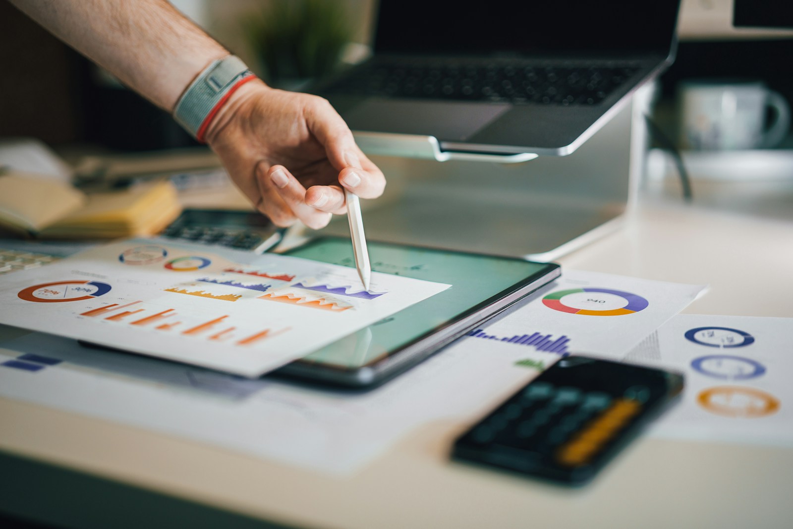 Why Many Companies Overspend (And the Simple Cost Control System That Fixes It)