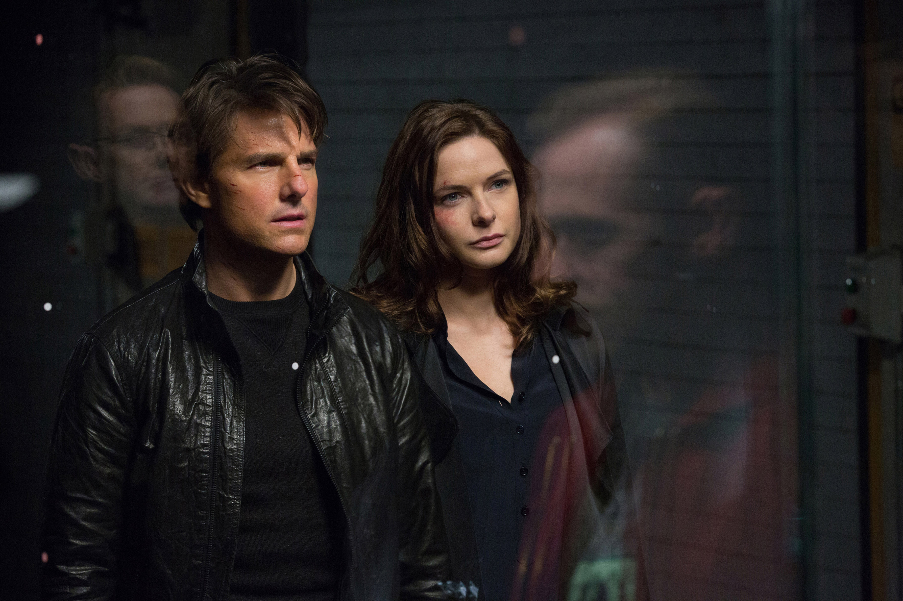 MISSION: IMPOSSIBLE - ROGUE NATION, from left: Tom Cruise, Rebecca Ferguson, 2015. ph: David James / © Paramount Pictures / courtesy Everett Collection