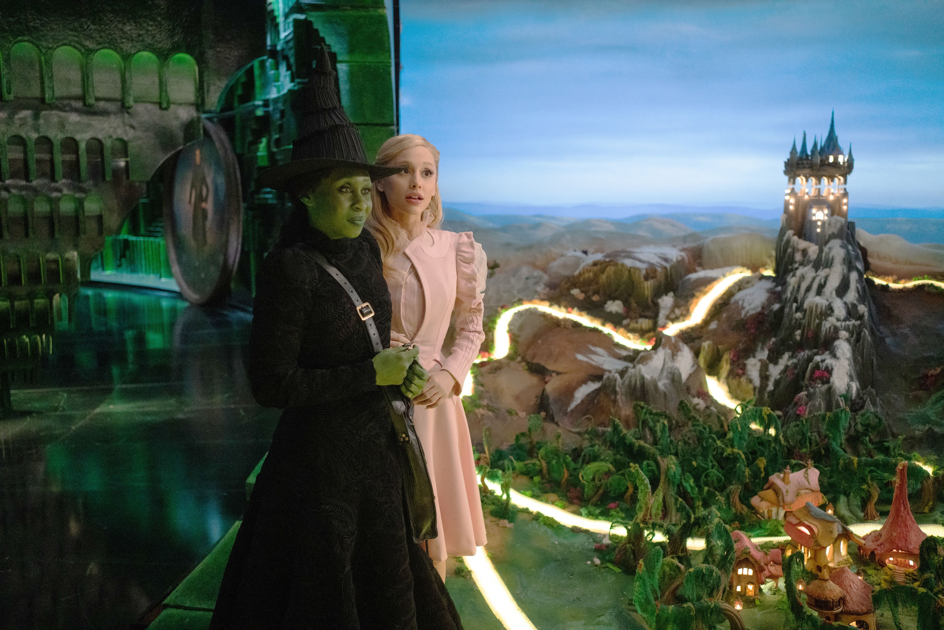 WICKED, from left: Cynthia Erivo, Ariana Grande, 2024. ph: Giles Keyte /© Universal Pictures / Courtesy Everett Collection