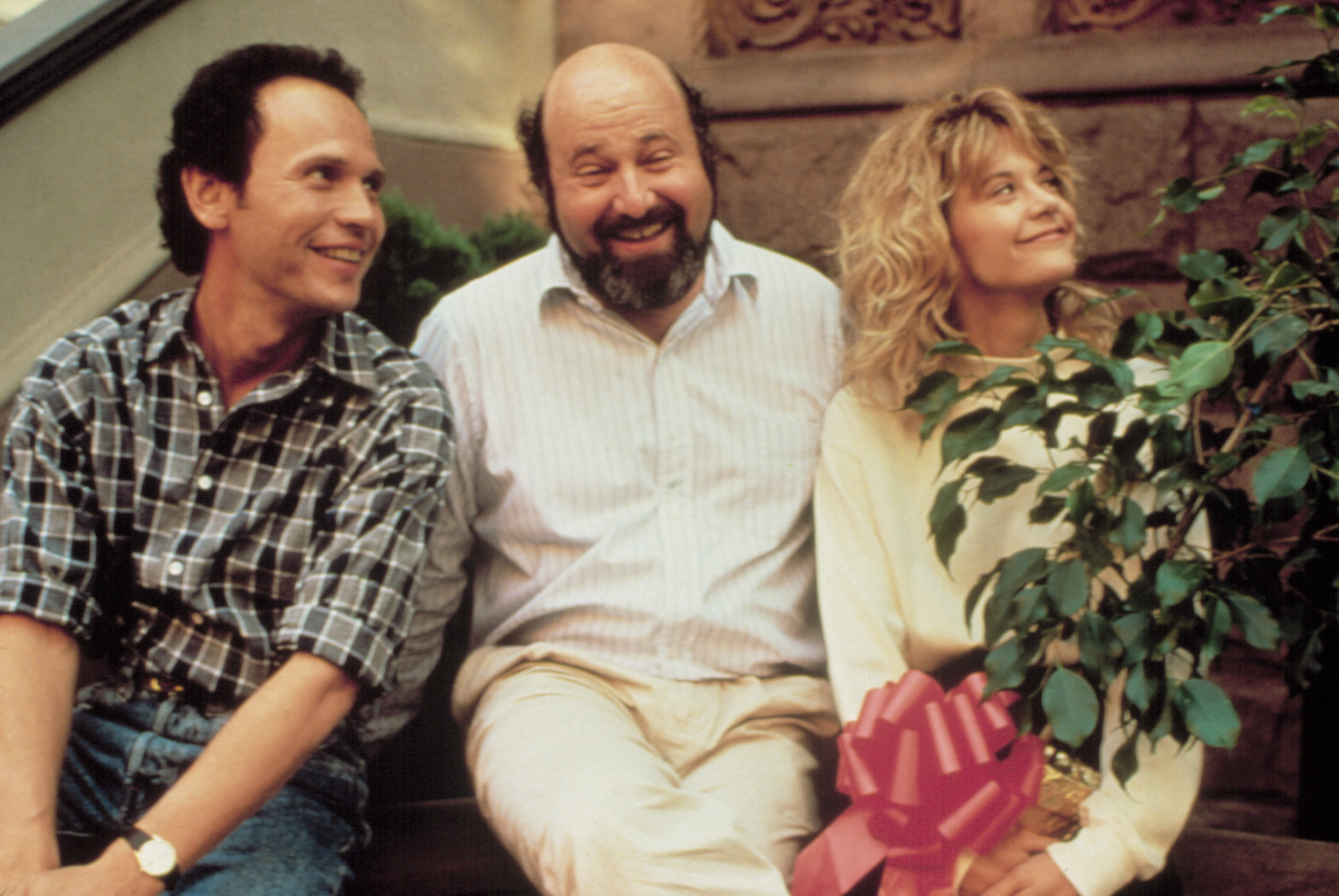 WHEN HARRY MET SALLY..., Billy Crystal, Director Rob Reiner, Meg Ryan, 1989. (c) Columbia Pictures/ Courtesy: Everett Collection.