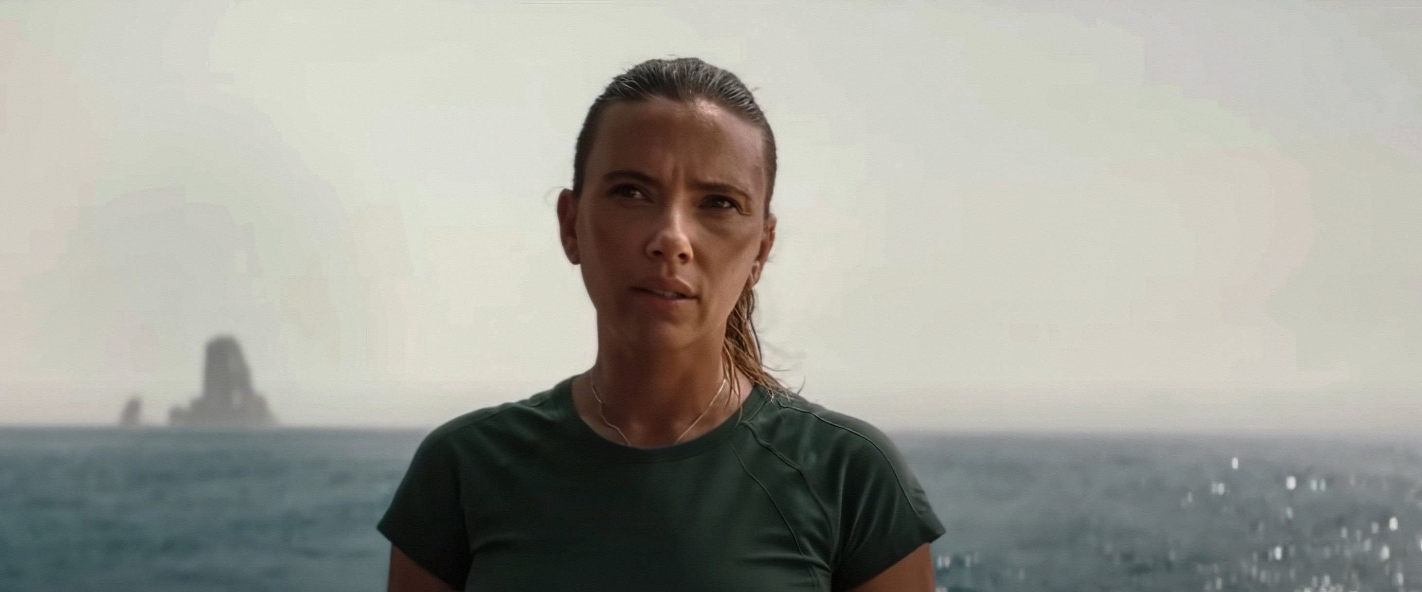 JURASSIC WORLD: REBIRTH, (aka JURASSIC WORLD REBIRTH, aka JURASSIC WORLD 4), Scarlett Johansson, 2025. © Universal Pictures / courtesy Everett Collection