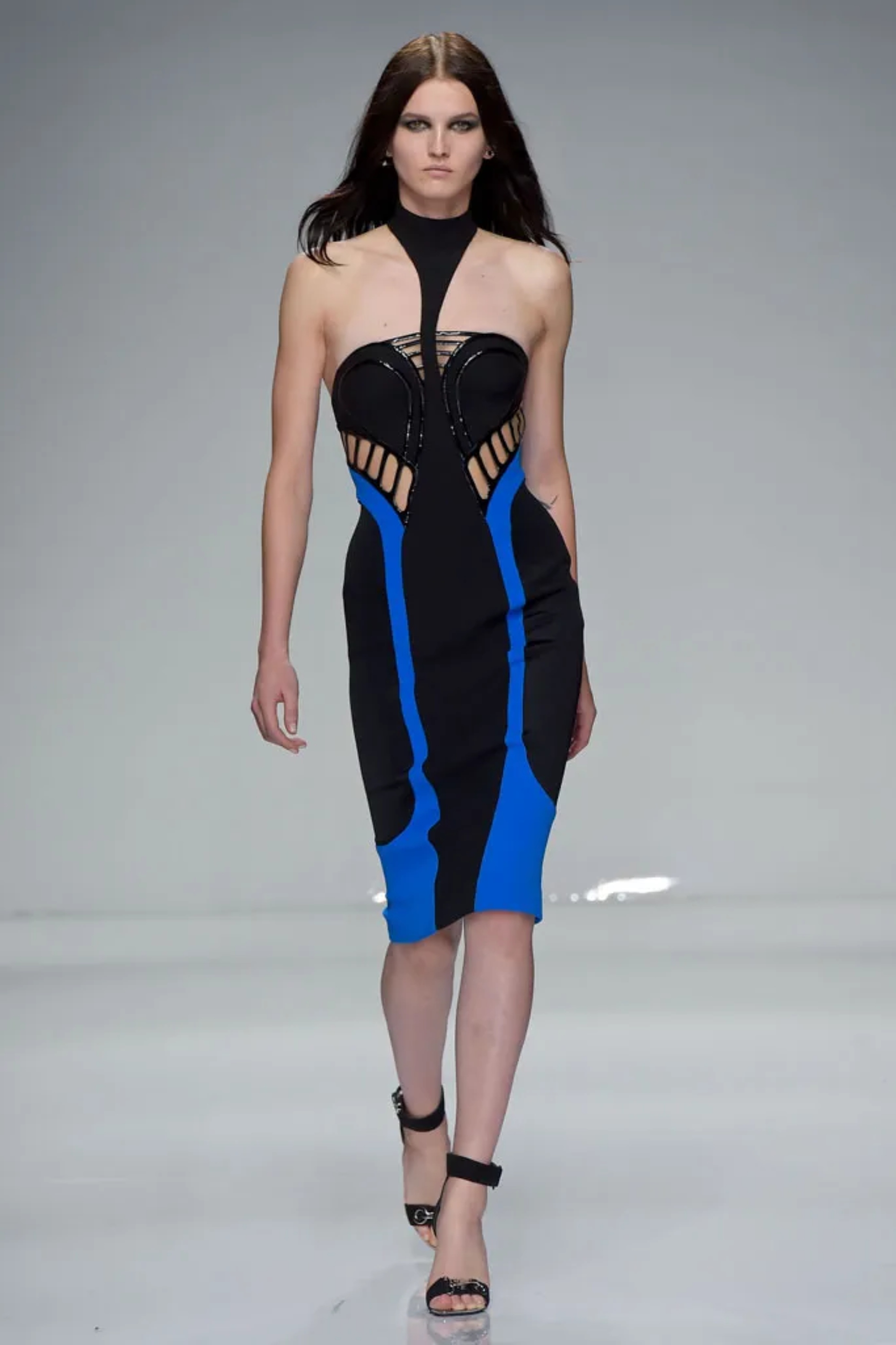Atelier Versace, spring 2016 couture,