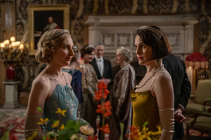 4226_D006_00935_R
Laura Carmichael stars as Lady Edith and Michelle Dockery as Lady Mary in DOWNTON ABBEY: The Grand Finale, a Focus Features release.
Credit: Rory Mulvey / © 2025 FOCUS FEATURES LLC