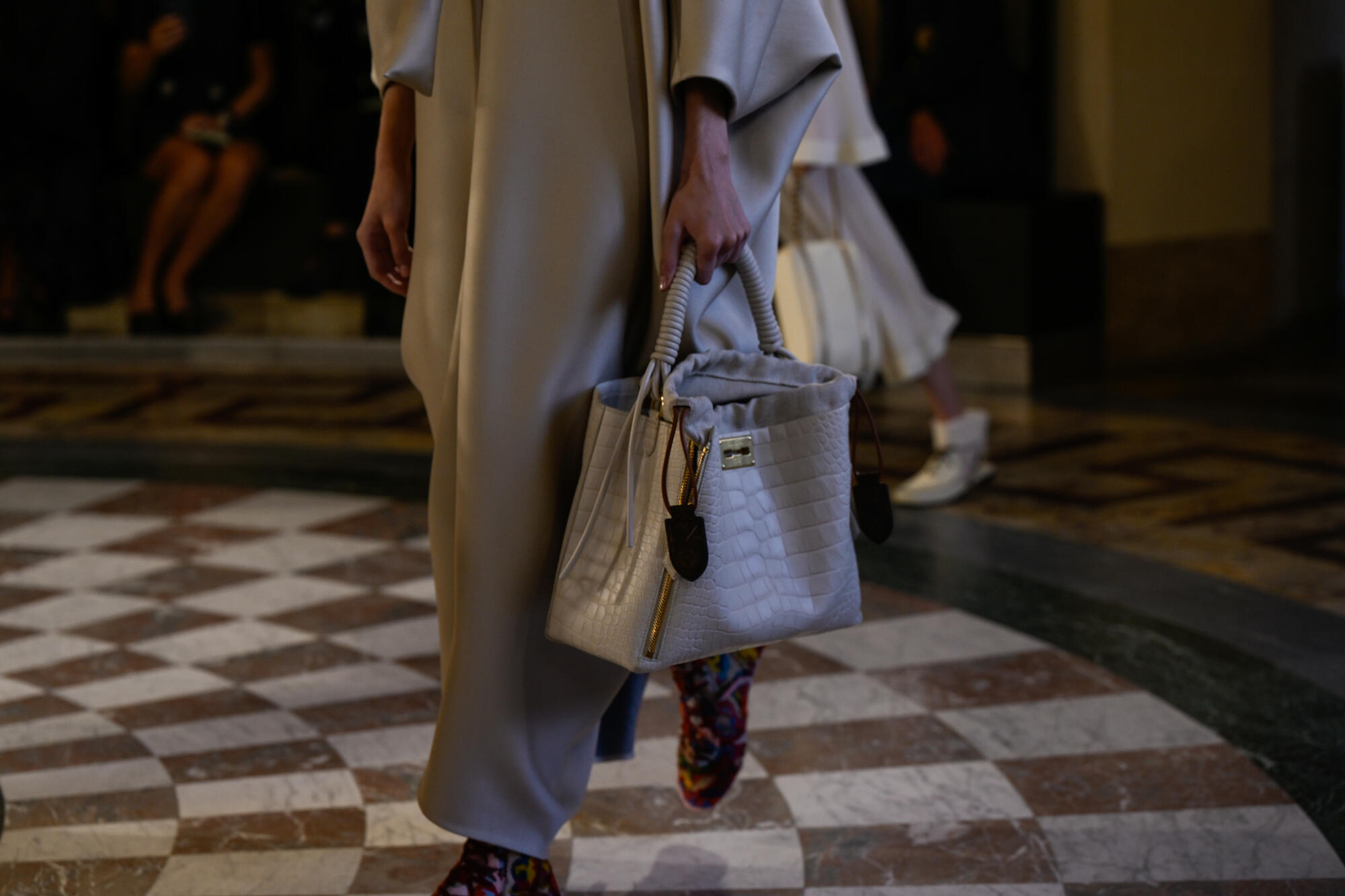Model on the runway at the Louis Vuitton fashion show as part of Spring/Summer 2026 Paris Fashion Week held at The Louvre on September 30, 2025 in Paris, France.