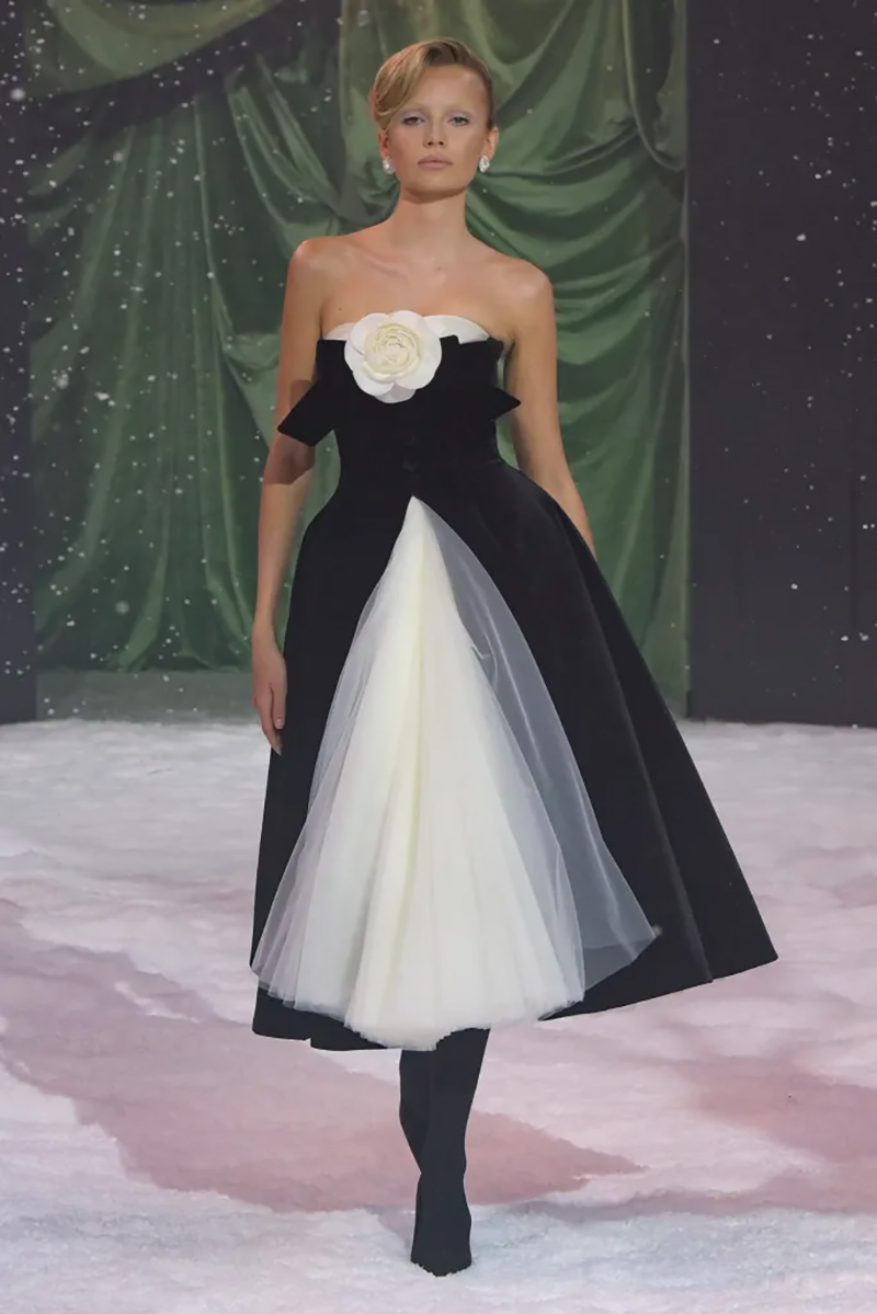 Richard Quinn fall 2025 ready-to-wear collection.