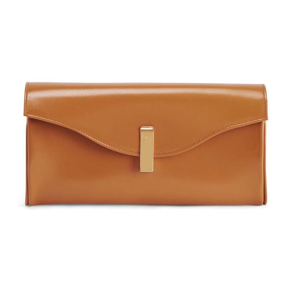 Prime Day Handbag Deals 2026: Buy Luxury Purses, Tote Bags for 70% Off