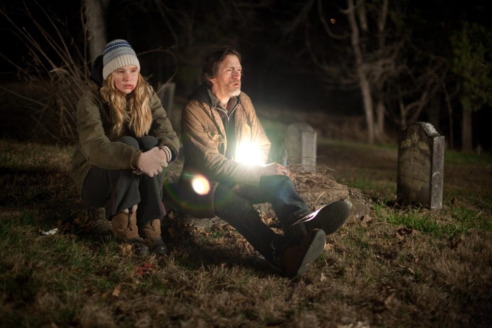 WINTER'S BONE, from left: Jennifer Lawrence, John Hawkes, 2010. ©Roadside Attractions/courtesy Everett Collection