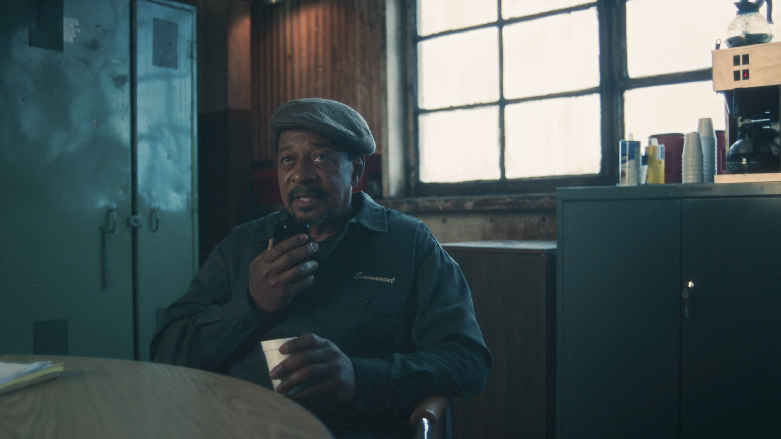 THE BEAR Robert Townsend