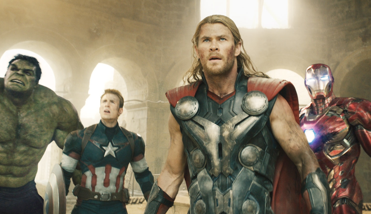 AVENGERS: AGE OF ULTRON, l-r: Incredible Hulk (Mark Ruffalo), Chris Evans (as Captain America), Chris Hemsworth (as Thor), Iron Man (Robert Downey, Jr.), Scarlett Johansson (as Black Widow), Jeremy Renner (as Hawkeye), 2015. ©Walt Disney Pictures/courtesy Everett Collection