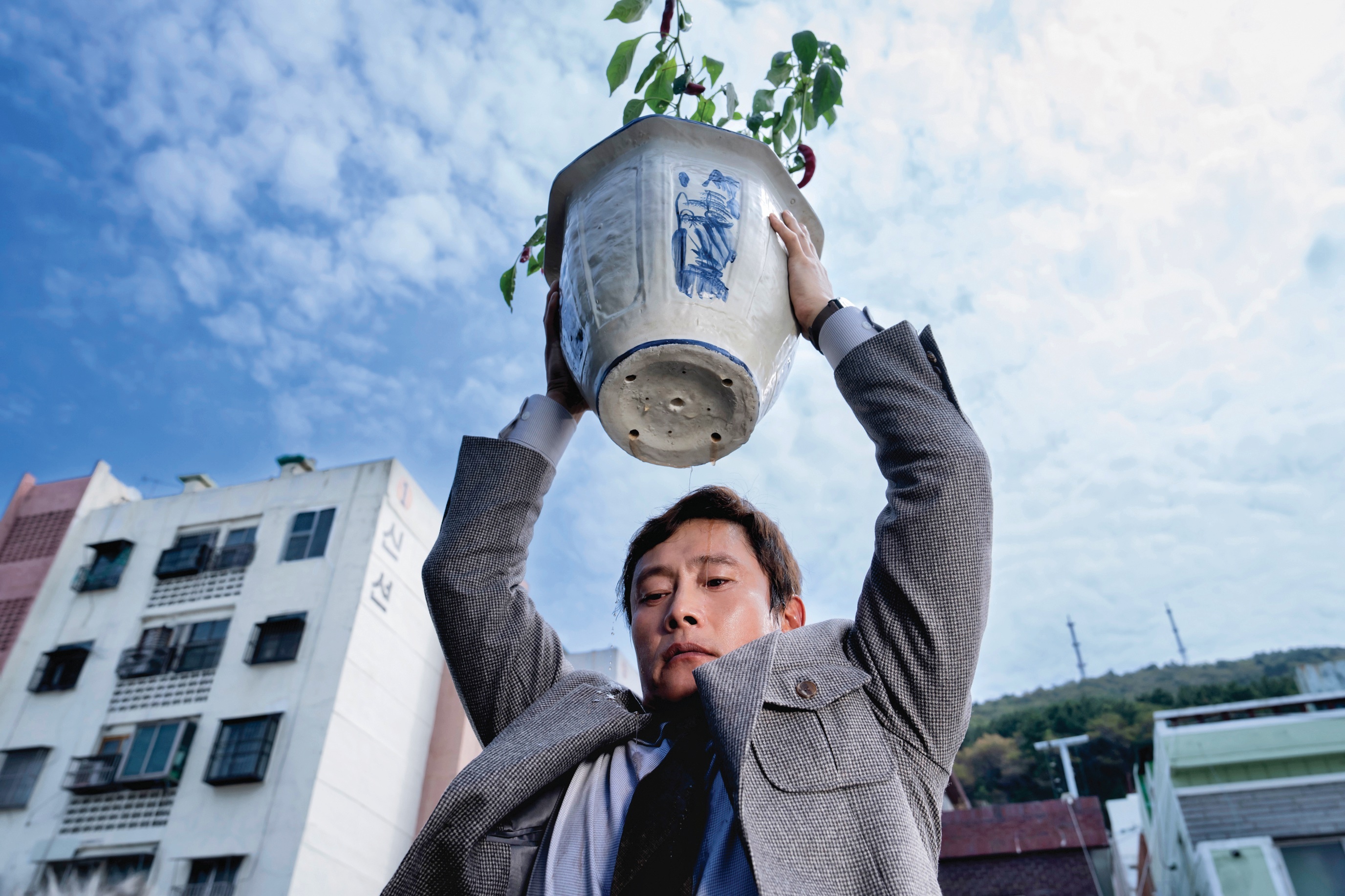 Lee Byung-hun in "No Other Choice"
