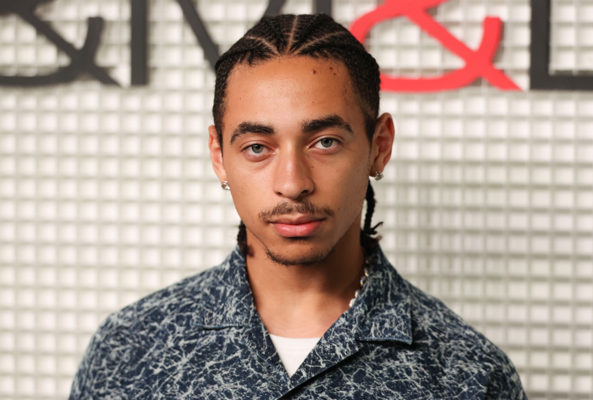 Julez Smith wear H&M at the H&M&LA event.