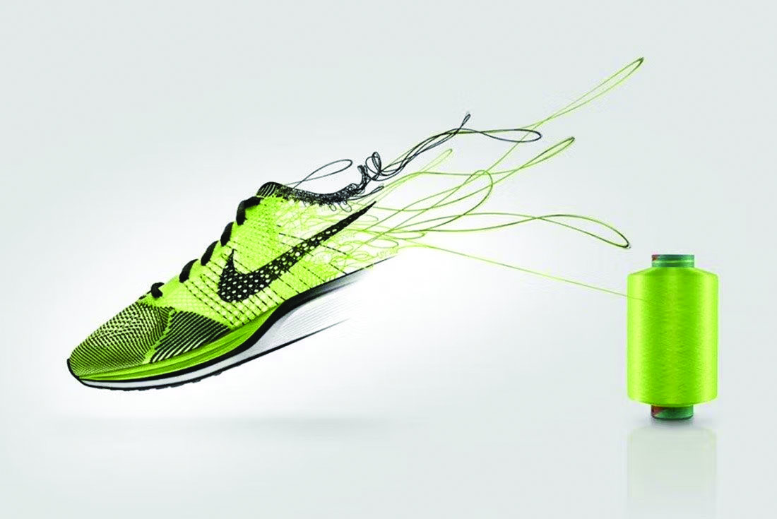 Nike Flyknit Racer