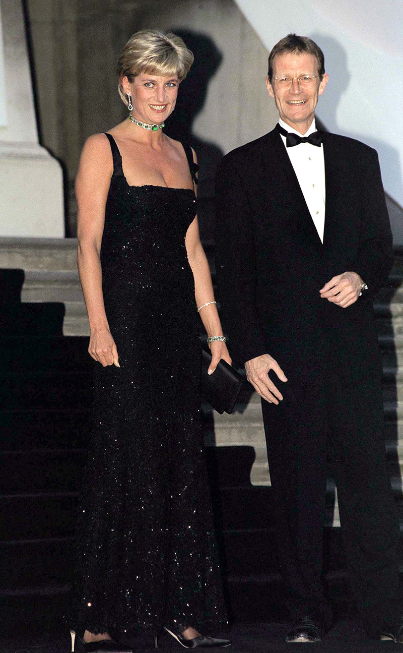 LONDON, UNITED KINGDOM - JULY 01: A Gala Evening To Celebrate The Tate Gallery's Centenary In London. Diana, Princess Of Wales, Wearing A Long Black Evening Dress Designed By Jacques Azagury. (Photo by Tim Graham Photo Library via Getty Images)